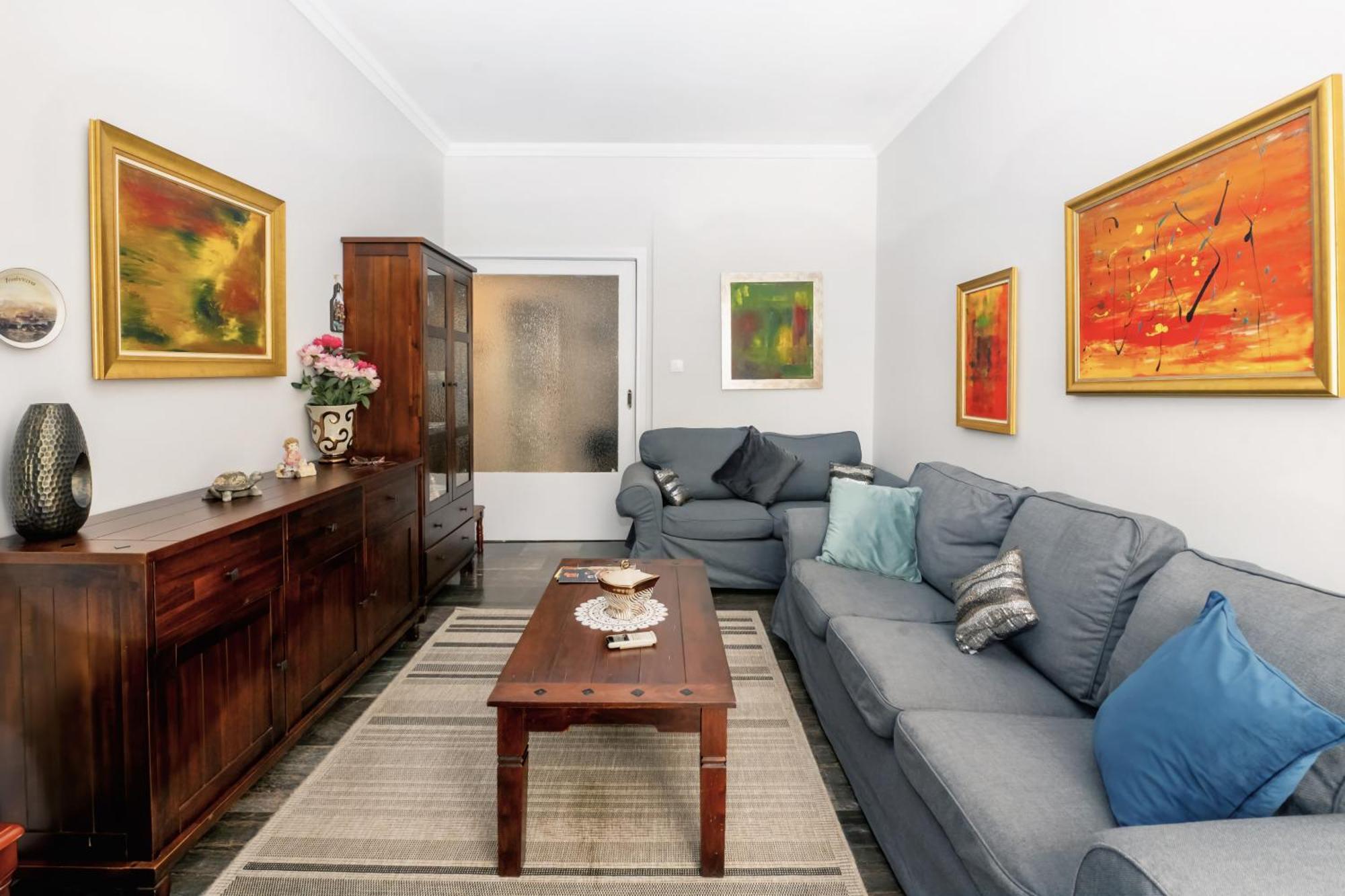Apartament Charming & Authentic Gem - Walk To Port & Shops! Patras Zewnętrze zdjęcie